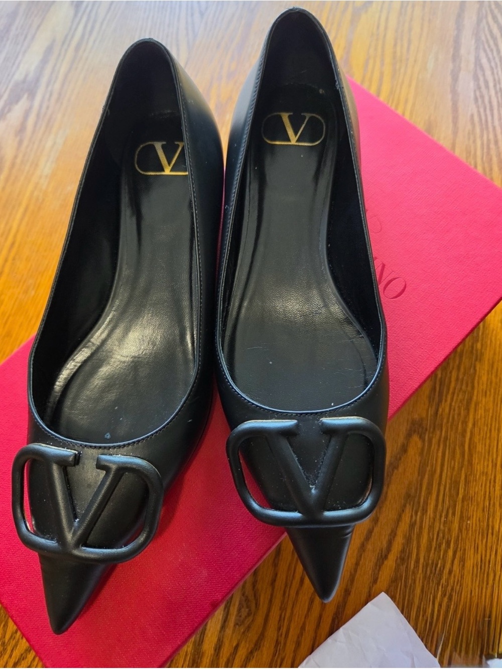 Valentino Garavani Black Leather Flats Size 35 “V” Logo